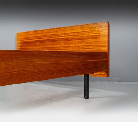 Bauhaus Model 183 Daybed in Wood, 1940s-VLO-1594228