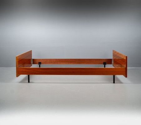 Bauhaus Model 183 Daybed in Wood, 1940s-VLO-1594228