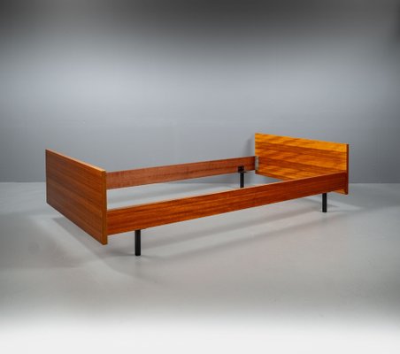 Bauhaus Model 183 Daybed in Wood, 1940s-VLO-1594228