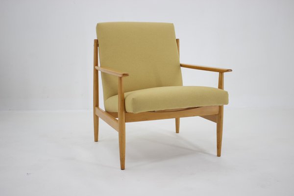 Beech Armchair, Czechoslovakia, 1960s-TZ-996006