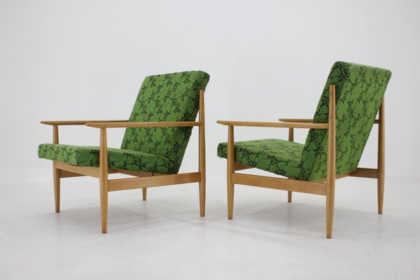 Beech Armchairs attributed to Ton, Czechoslovakia, 1960s, Set of 2-TZ-1431452