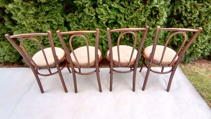 Beech Bentwood Chairs from Tatra, 1960s, Set of 4-VIC-1816031