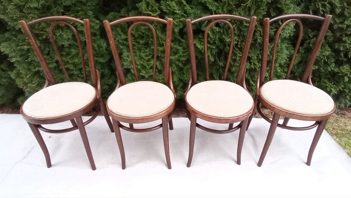 Beech Bentwood Chairs from Tatra, 1960s, Set of 4-VIC-1816031