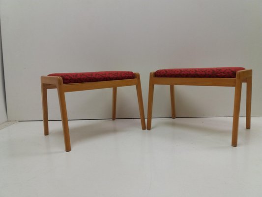 Beech Stools from ULUV, Czechoslovakia, 1960, Set of 2-TZ-1124691