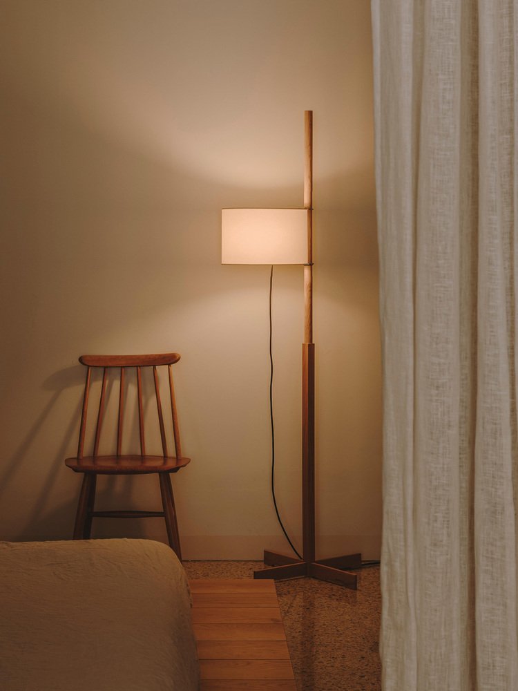 Beige and Black Oak TMM Floor Lamp by Miguel Milá