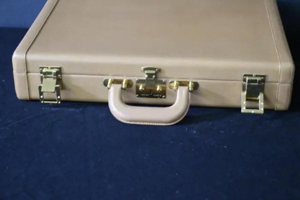 Beige Leather Briefcase from Hermès, 1990s-YF-1759552