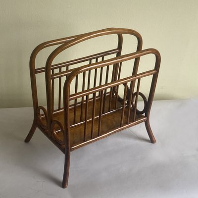 Bent Beech Model No. 33 Magazine Rack from Thonet Vienna, Austria, 1900s-HWV-1293484