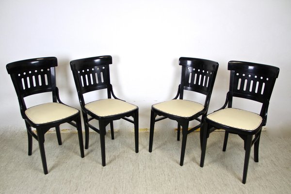 Bentwood Dining Table and Chairs by Otto Wagner for Thonet, Austria, 1910s, Set of 5-TQA-1322360