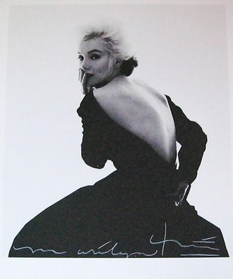 Bert stern Marilyn back in the Dior dress 2007-ICD-696752