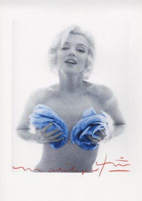 Bert stern "Marilyn Monroe blue classic roses " 2011 2011-ICD-795612