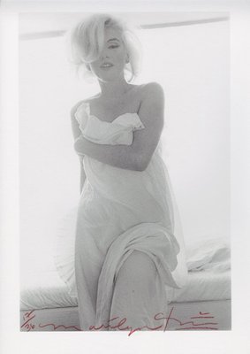 Bert stern "Marilyn Monroe in Toga " 2012 2012-ICD-795617