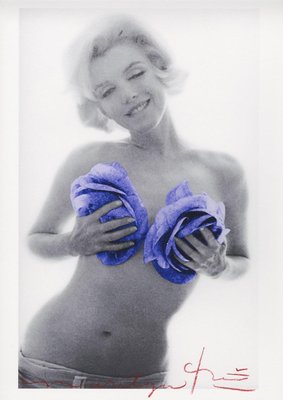 Bert stern "Marilyn Monroe purple wink roses " 2012 2012-ICD-795611