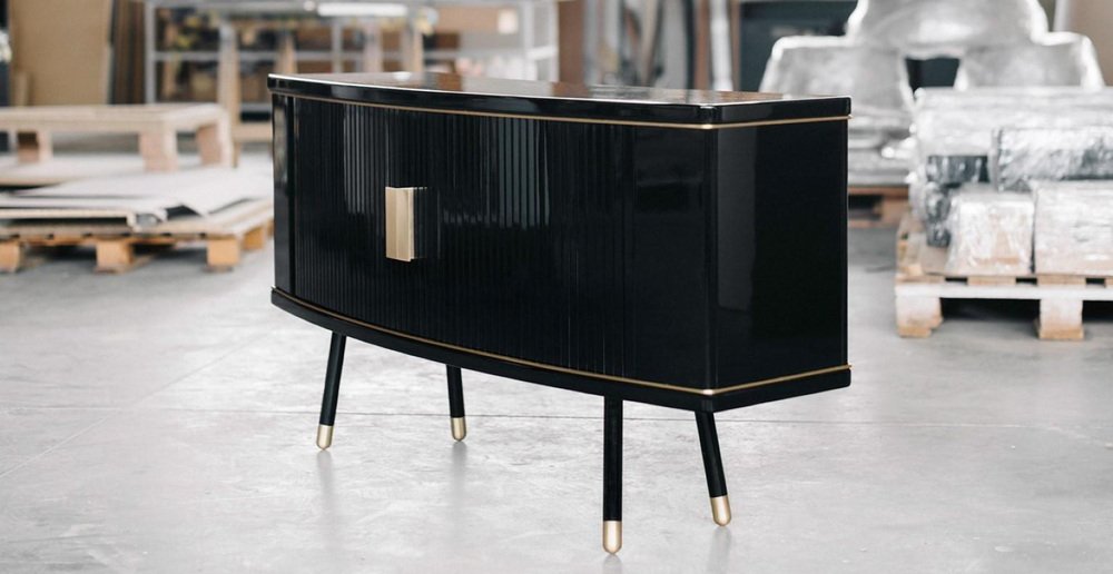 Bespoke Cabinet by Magdalena Tekieli