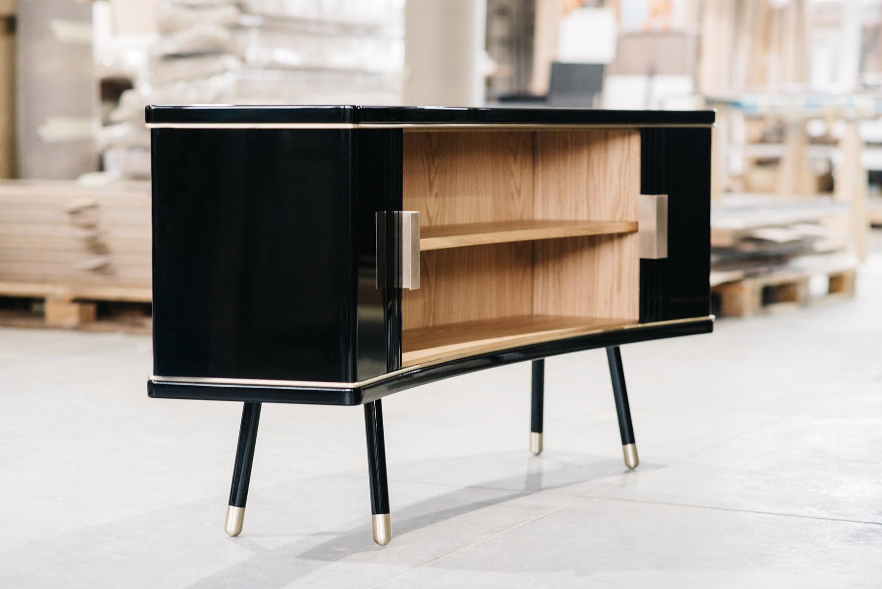 Bespoke Cabinet by Magdalena Tekieli