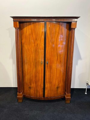 Biedermeier Armoire, Walnut Veneer, Full Columns, Austria/Vienna around 1825-NNB-1126601