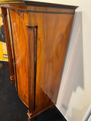 Biedermeier Armoire, Walnut Veneer, Full Columns, Austria/Vienna around 1825-NNB-1126601