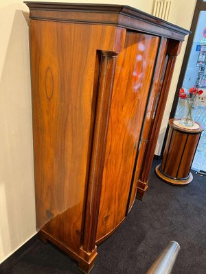 Biedermeier Armoire, Walnut Veneer, Full Columns, Austria/Vienna around 1825-NNB-1126601