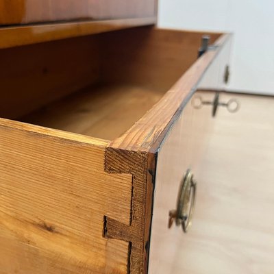 Biedermeier Roll-Top Desk in Cherry Veneer and Brass, 1820-NNB-2017624