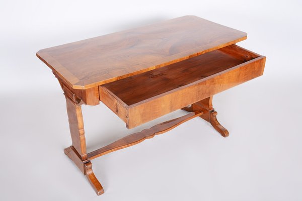 Biedermeier Table in Walnut, 1840s-WHY-1768438