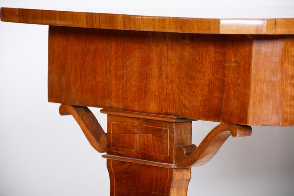 Biedermeier Table in Walnut, 1840s-WHY-1768438