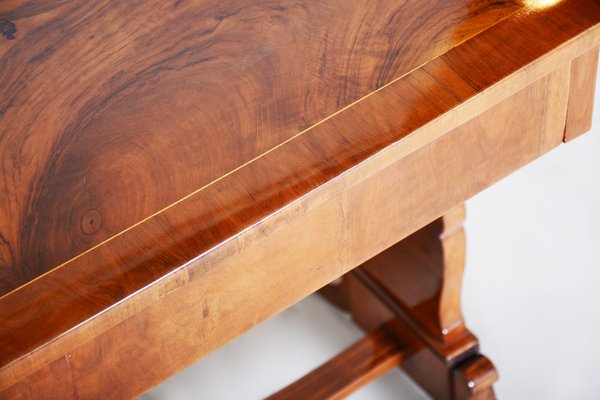 Biedermeier Table in Walnut, 1840s-WHY-1768438