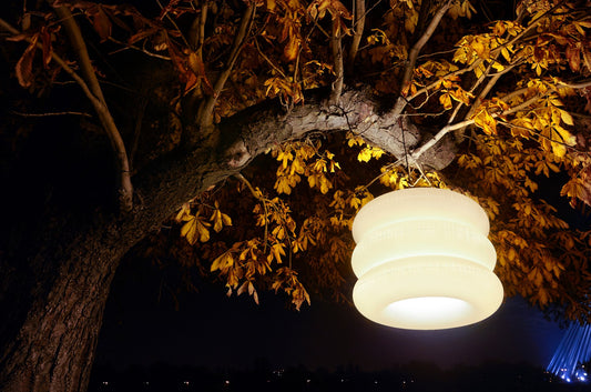 BIG PUFF OUT DOOR_Hanging Lamp (Small) by PUFF-BUFF