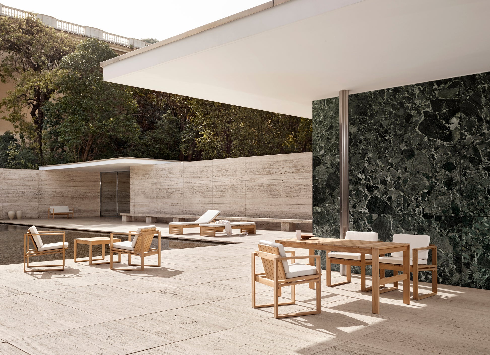 BK15 INDOOR-OUTDOOR