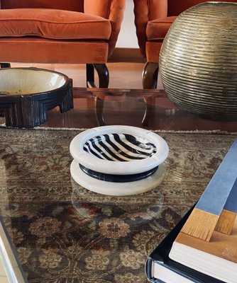 Black and White Marble Inlays Ashtray, 1970s-TXN-1771130