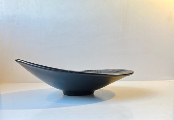 Black Ceramic Leaf Dish with Rattan by Ivar Jensen for Hedehus Keramik, 1960s-LCR-1228770