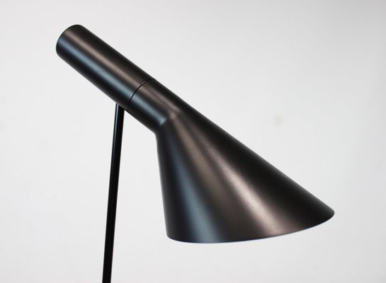 Black Floor Lamp by Arne Jacobsen for Louis Poulsen-UY-711721