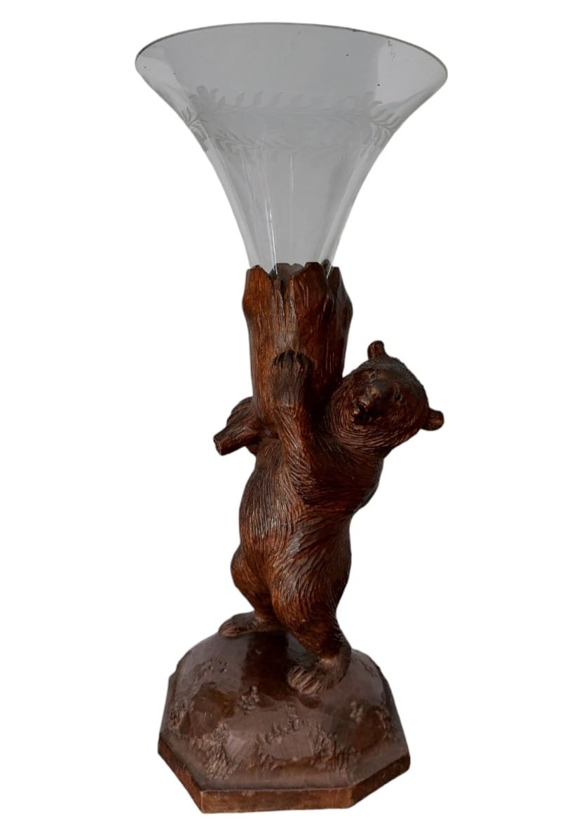 Black Forest Bears with Vases Glass in Their Hands, 1920s, Set of 2