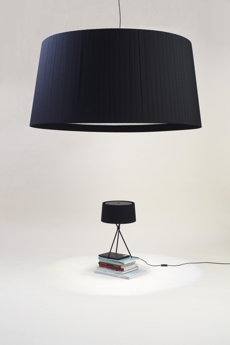 Black GT1500 Pendant Lamp by Santa & Cole