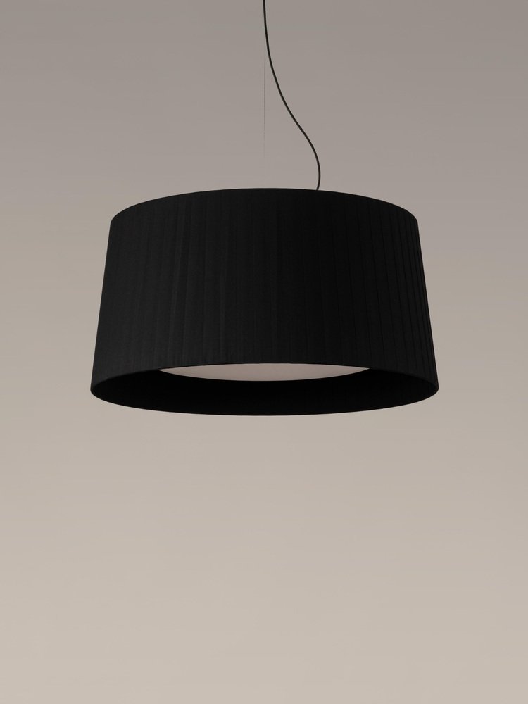 Black GT7 Pendant Lamp by Santa & Cole