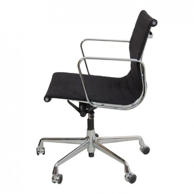 Black Hopsak Fabric Ea-117 Office Chair by Charles Eames for Vitra-MTD-1400310