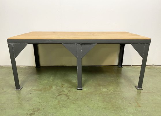 Black Industrial Coffee Table, 1970s-CGF-745916