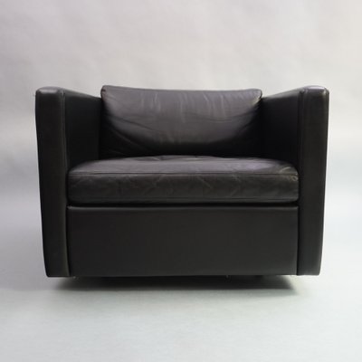 Black Leather 1051 Club Armchair by Charles Pfister from Knoll Inc. / Knoll International, 2000-RST-1371932