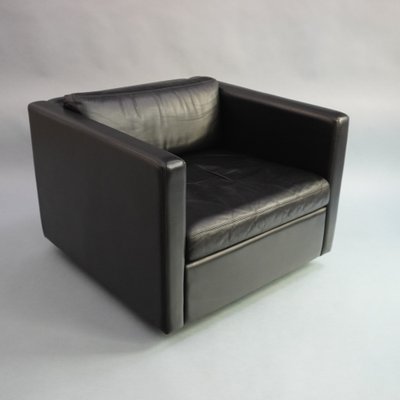 Black Leather 1051 Club Armchair by Charles Pfister from Knoll Inc. / Knoll International, 2000-RST-1371932