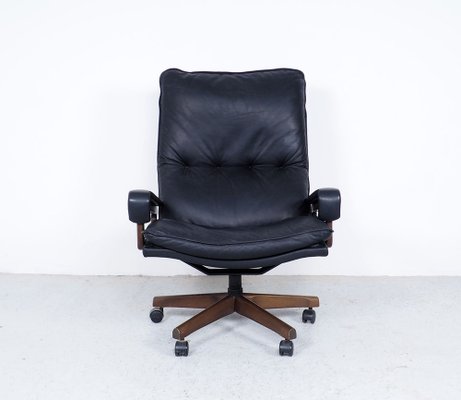 Black Leather King Chair by André Vandenbeuck for Strässle, 1960s-SN-1777942