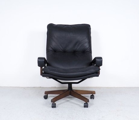 Black Leather King Chair by André Vandenbeuck for Strässle, 1960s-SN-1777942