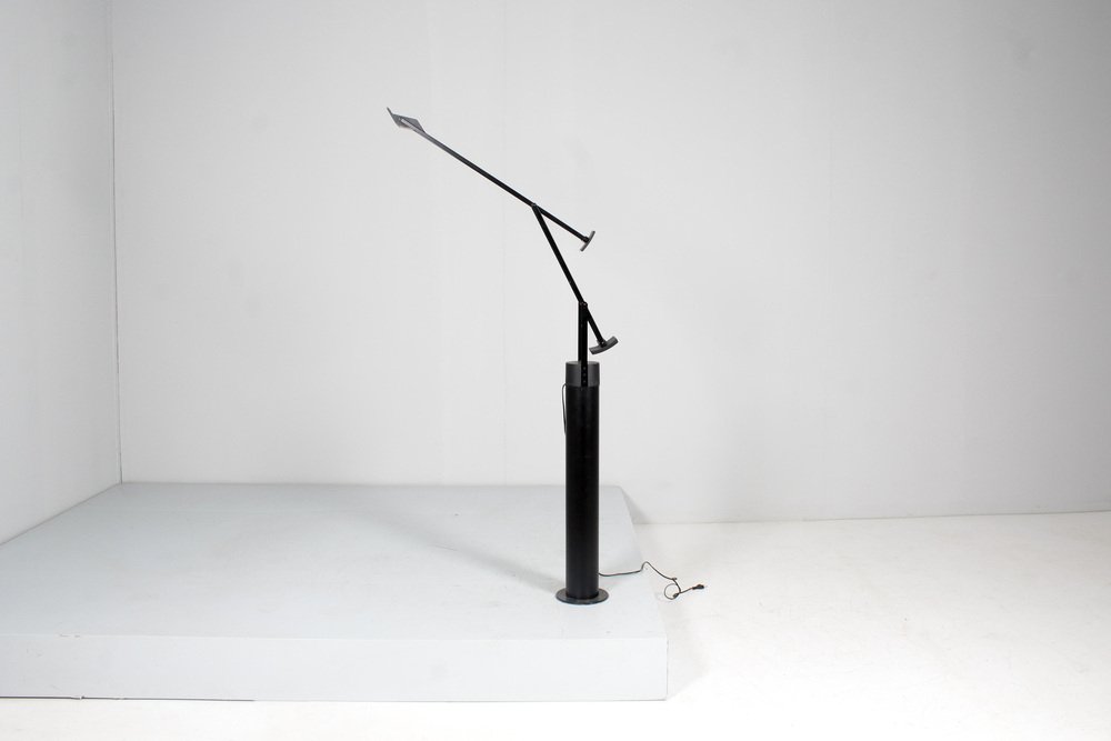 Black Metal Mod. Tizio Floor Lamp attributed to R. Sapper for Artemide, Italy, 1972