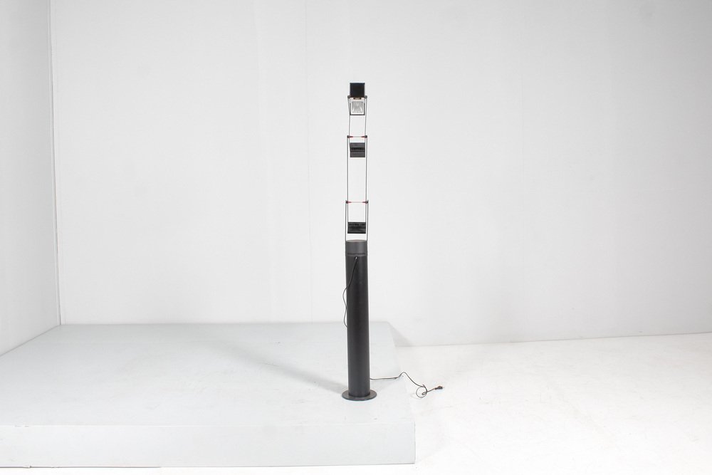 Black Metal Mod. Tizio Floor Lamp attributed to R. Sapper for Artemide, Italy, 1972