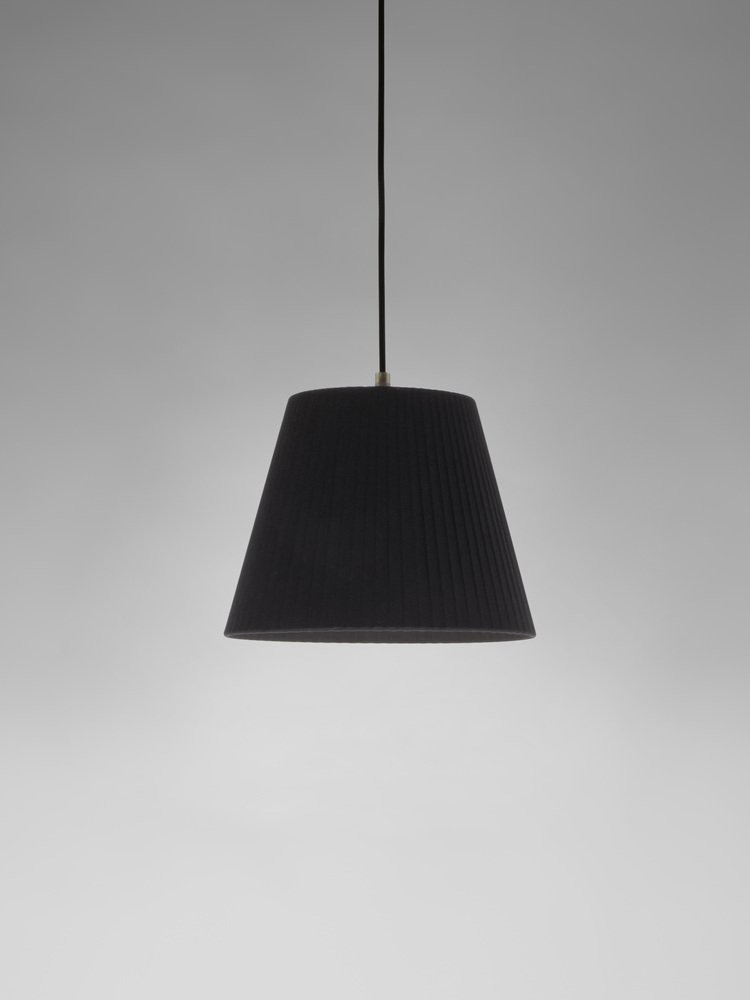 Black Sísísí Cónicas Mt1 Pendant Lamp by Santa & Cole