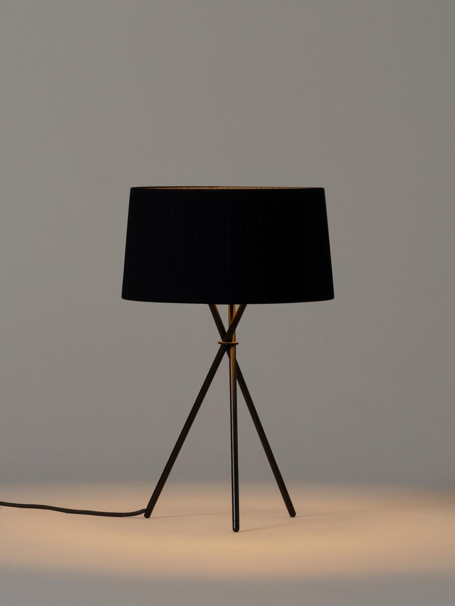 Black Trípode M3 Table Lamp by Santa & Cole