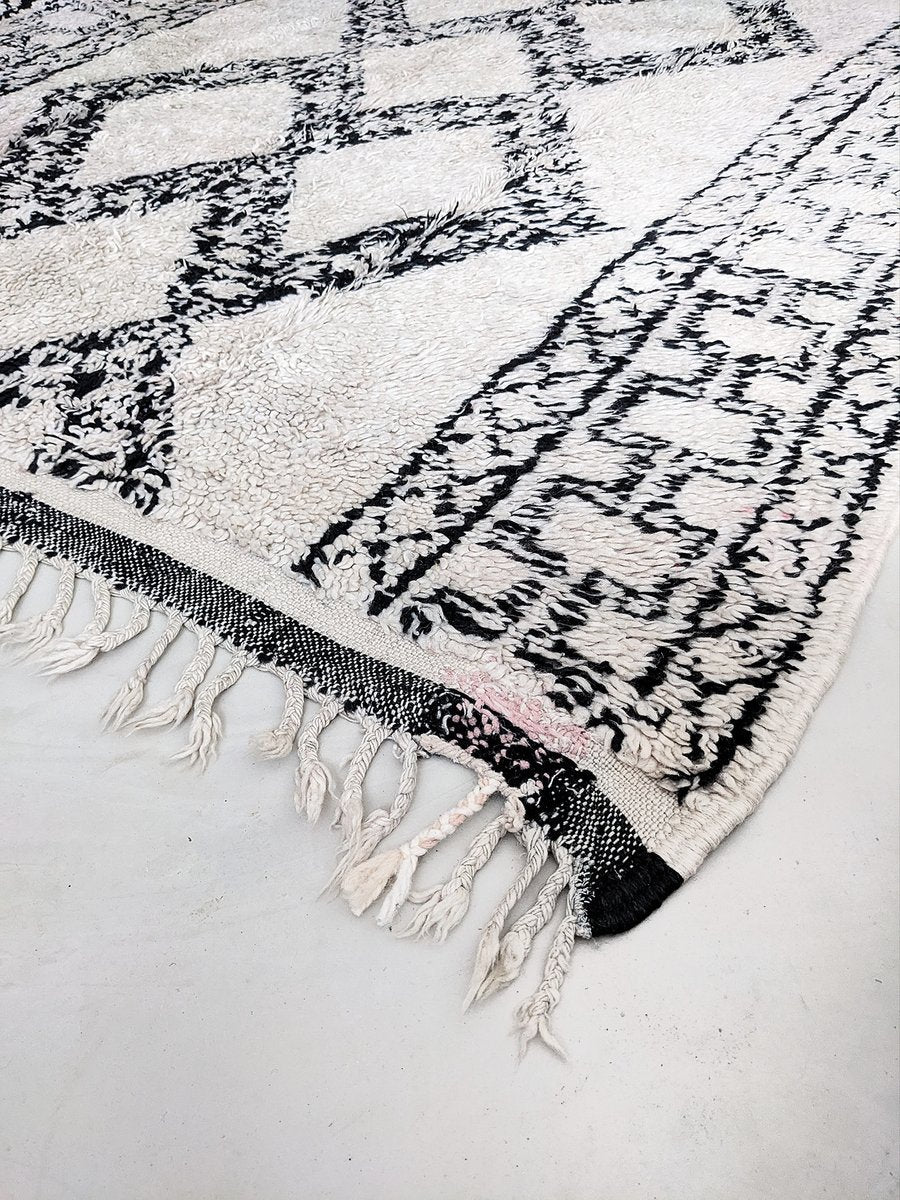 Black & White Marmoucha Rug