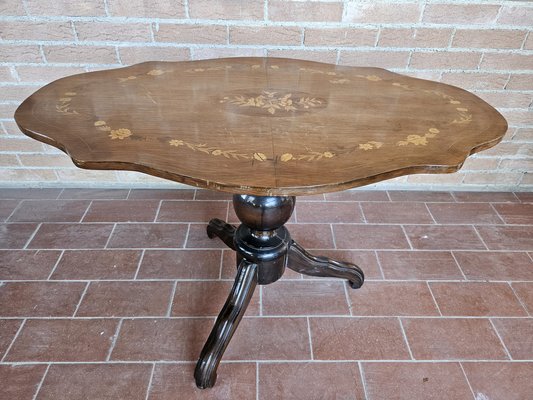 Blond Walnut Biscuit Table with Maple Inlays, Pink Maple and Mahogany, 1940s-ZUW-1799548