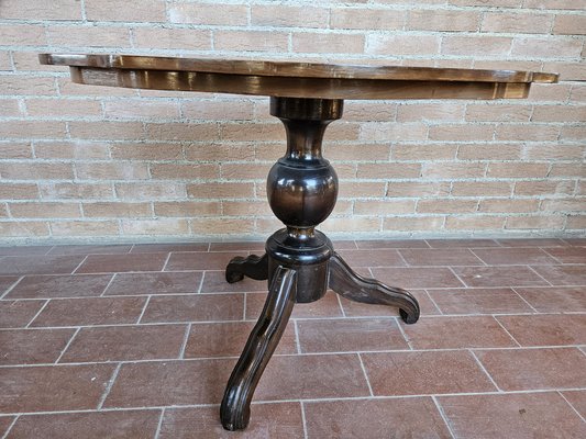 Blond Walnut Biscuit Table with Maple Inlays, Pink Maple and Mahogany, 1940s-ZUW-1799548