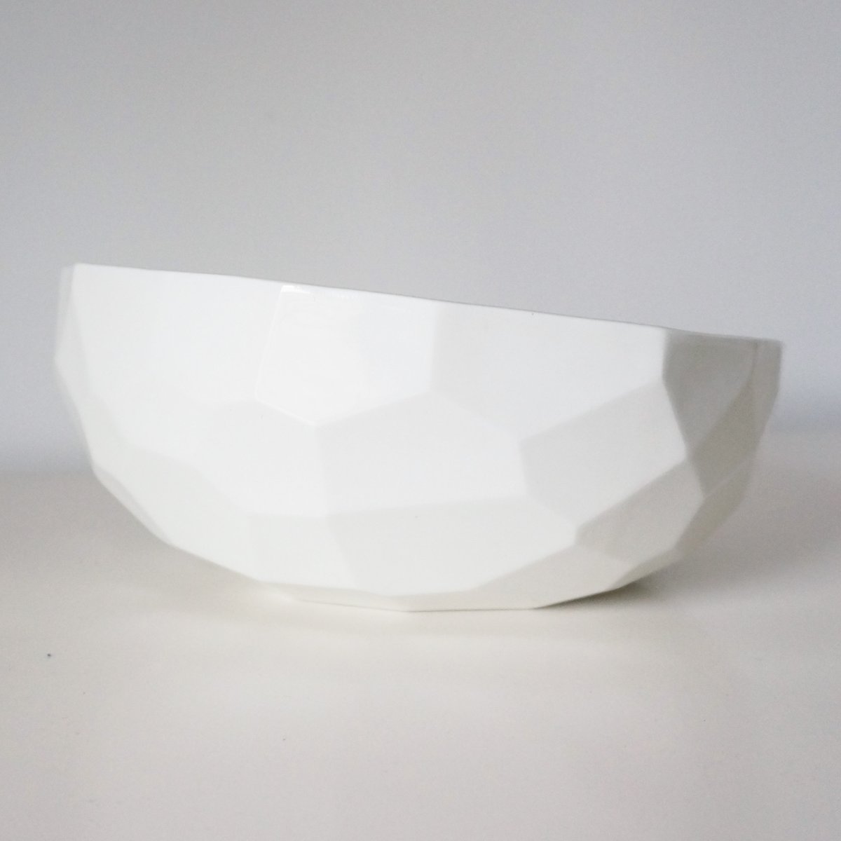 Blue Poligon Fruit Bowl from Studio Lorier