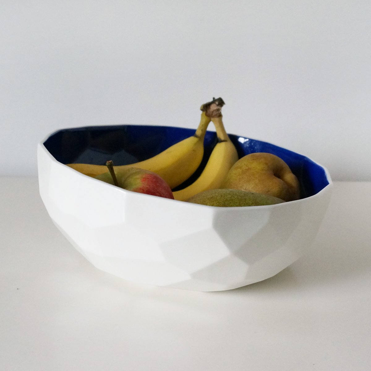 Blue Poligon Fruit Bowl from Studio Lorier