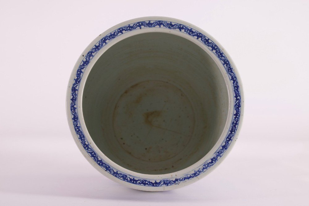 Blue White Porcelain Fish Basin Decorated with Qing Horsemen