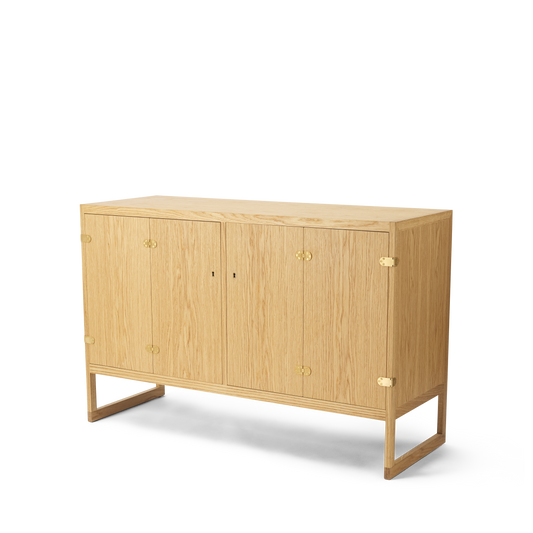 BMO057 SIDEBOARD